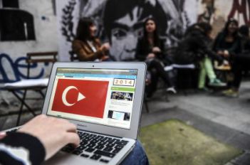 Turchia: votazioni  Erdogan 'pagheranno per quello che hanno fatto'
